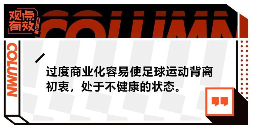 现任惊奇队长是罗尔;丹弗斯，在初代惊奇队长迈;威尔的故乡克里帝国被克里人的宇宙能量束击中，从而获得了惊人的超能力，并成为惊奇女士，之后在迈;威尔死后接替他成为惊奇队长